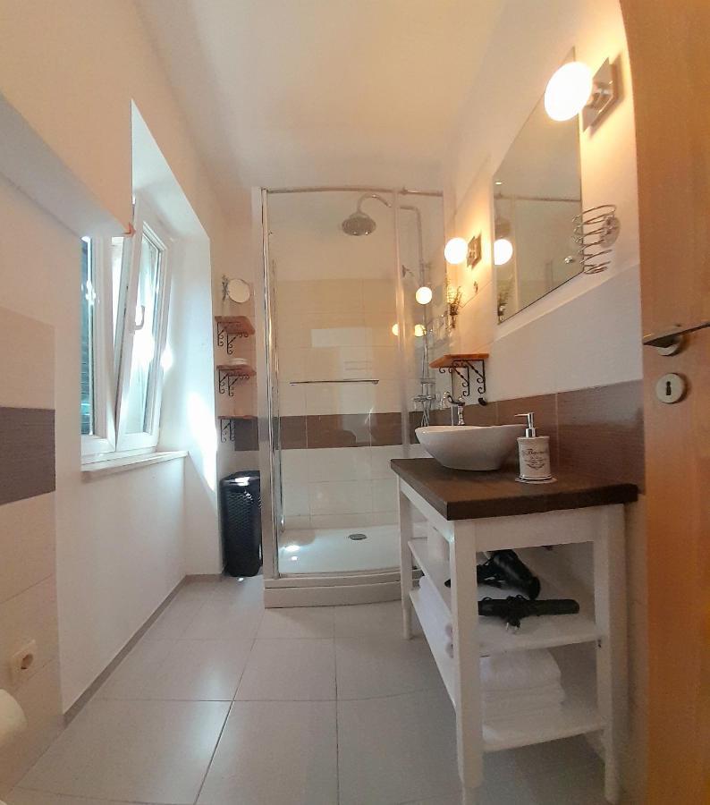 Luxury Mansarda Duplex - City Centre - Stone House Apartment Split Exterior photo
